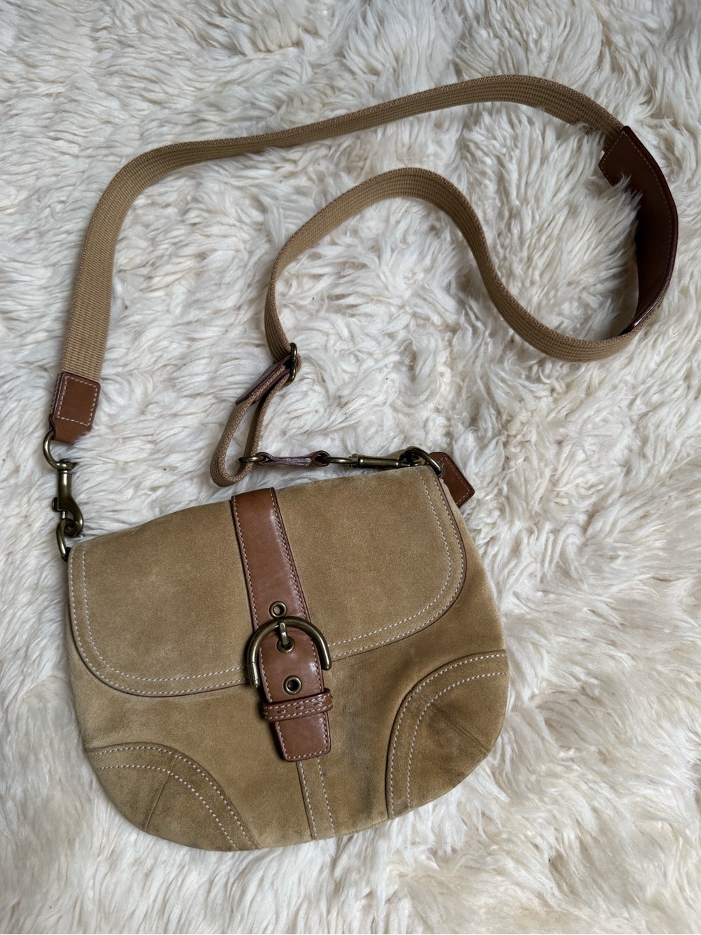 VTG Coach Soho Tan Suede Flap Hobo Bag - Style No. 4743